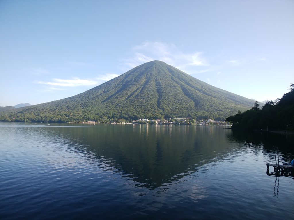 山のごちそう木の実と絶景